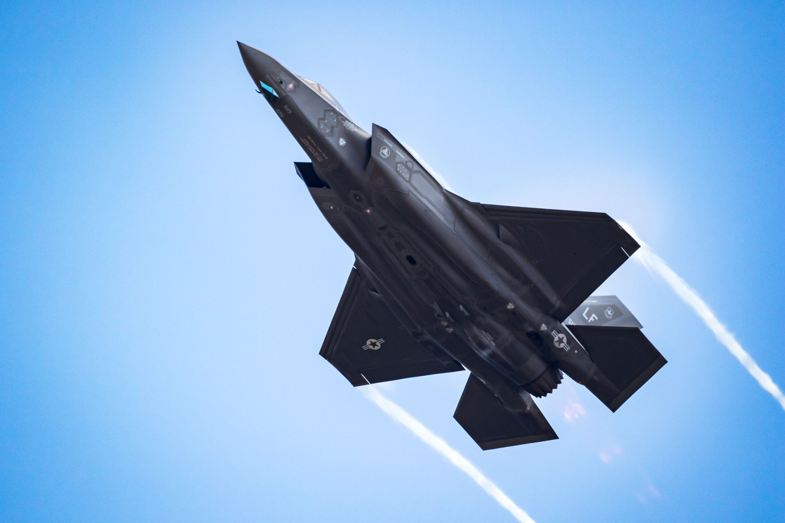 photo of a Us Air Force F-35 Fighter Jet Plane In Flight